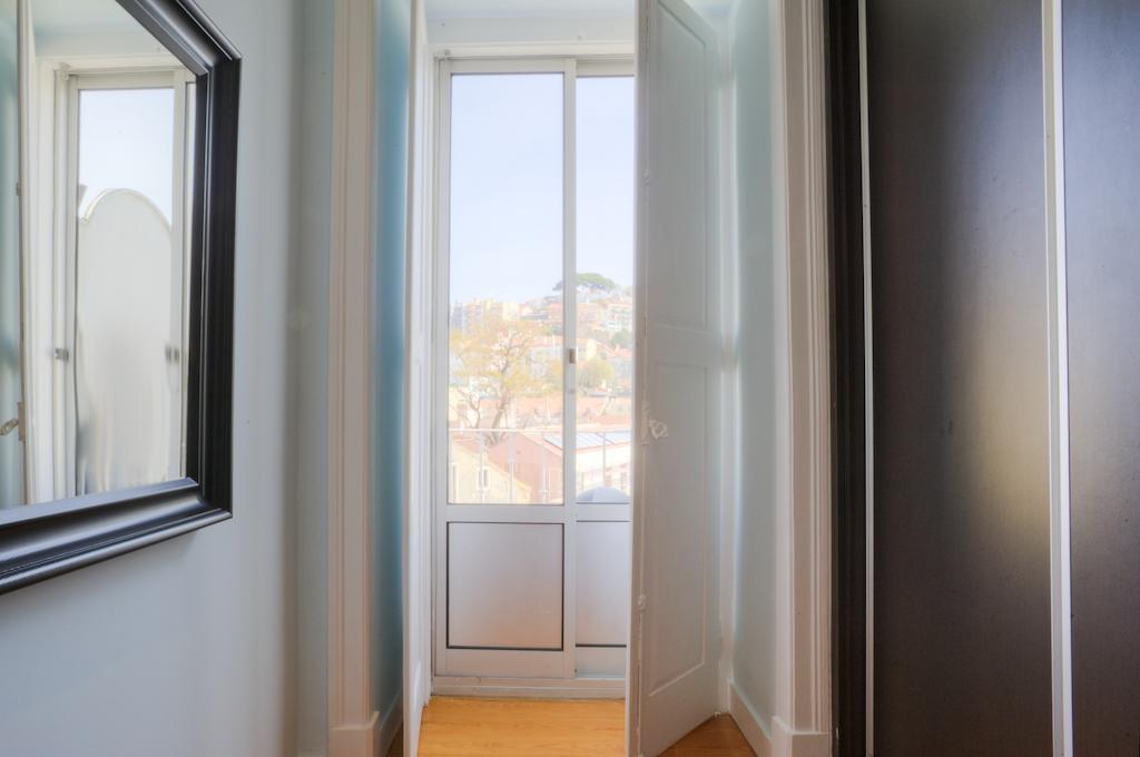 Martim Moniz Apartment Lisboa Стая снимка